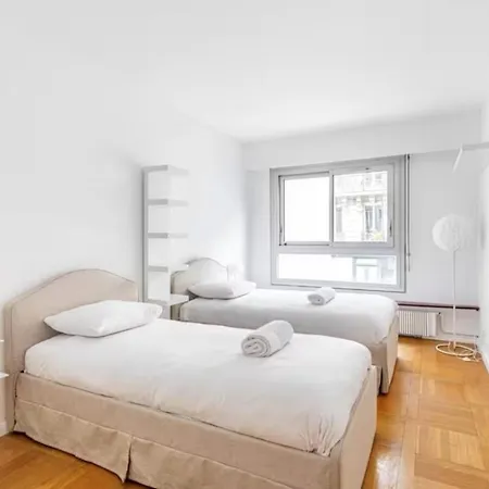 Apartment Parisian Luxe 2br Walk To Arc De Triomphe-champs Paris